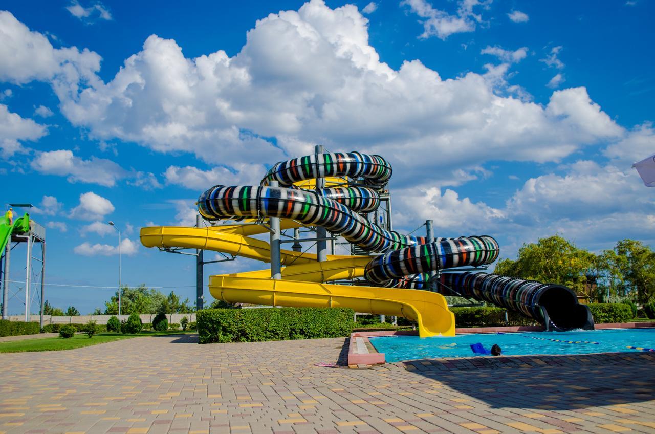 Aquapark Koblevo Hotel Exterior photo